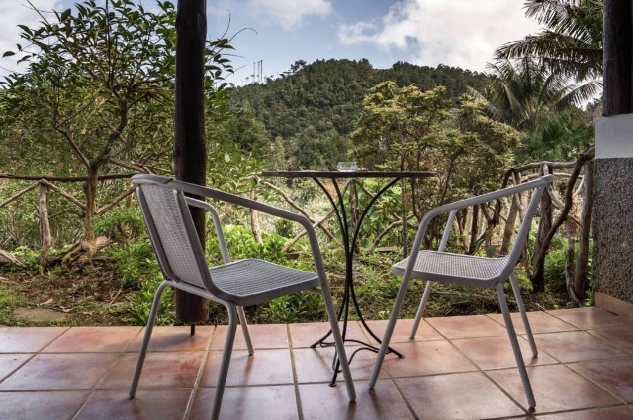 Casas De Campo Do Pomar B&B - Self Check-In Santana  Buitenkant foto