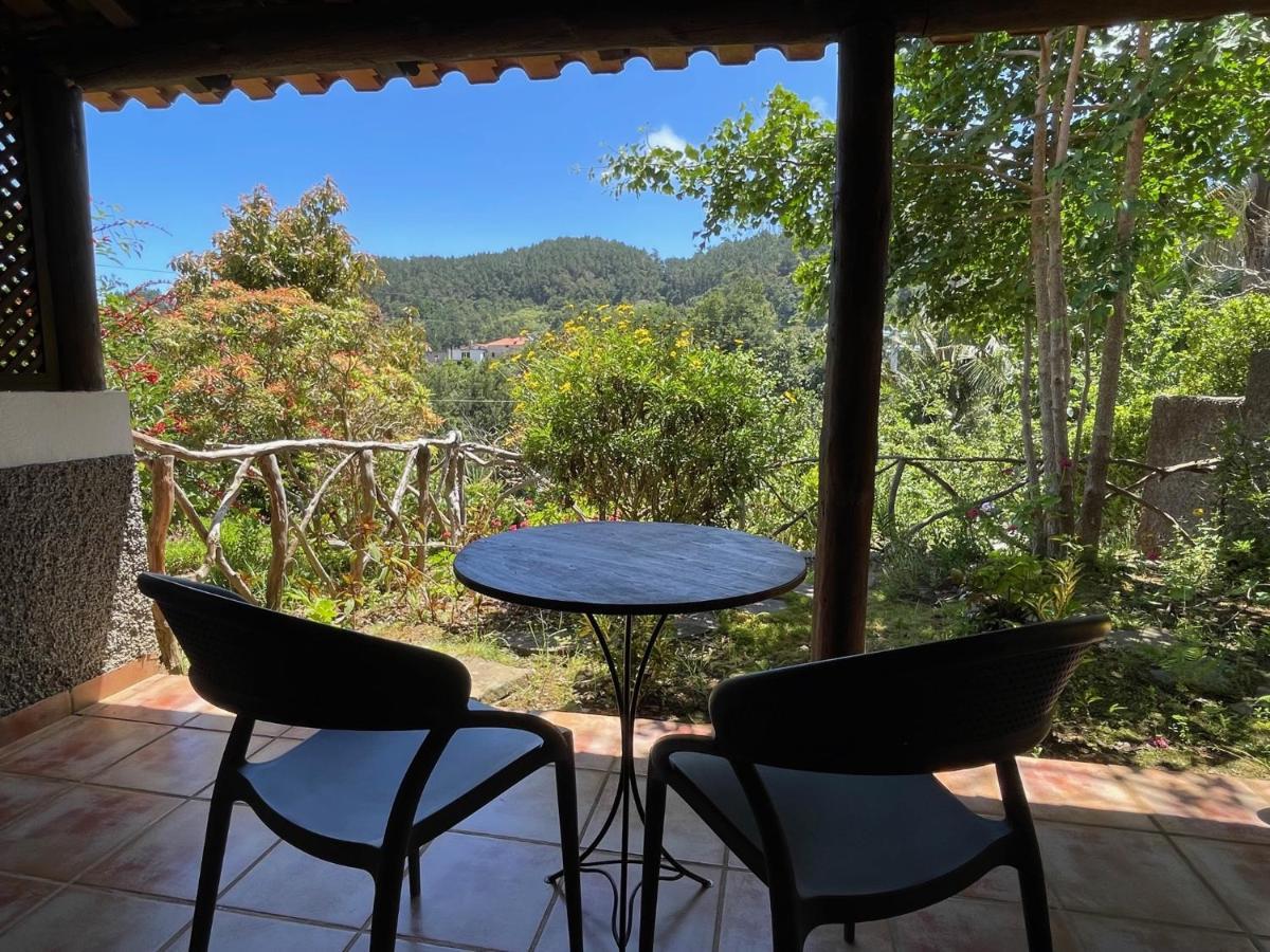 Casas De Campo Do Pomar B&B - Self Check-In Santana  Buitenkant foto