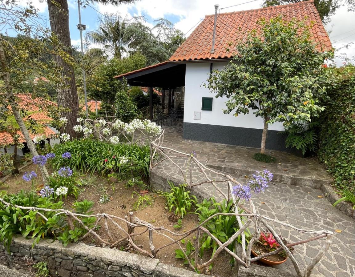 Casas De Campo Do Pomar B&B - Self Check-In Santana  Buitenkant foto