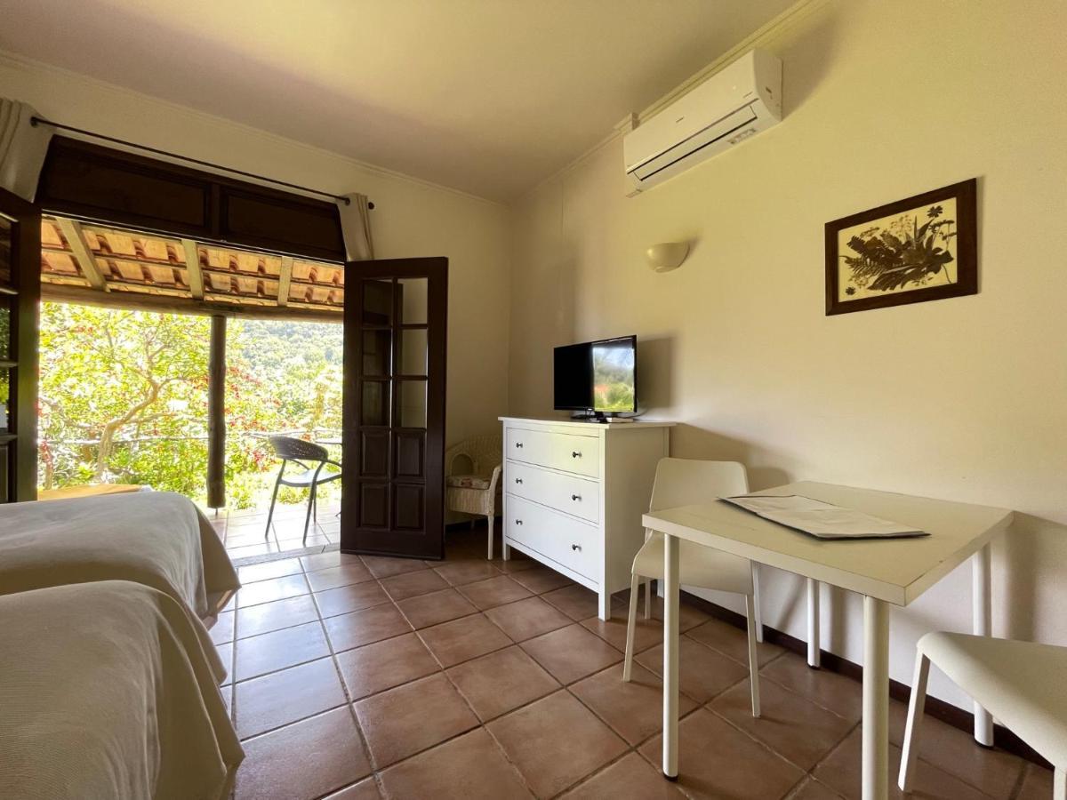 Casas De Campo Do Pomar B&B - Self Check-In Santana  Buitenkant foto