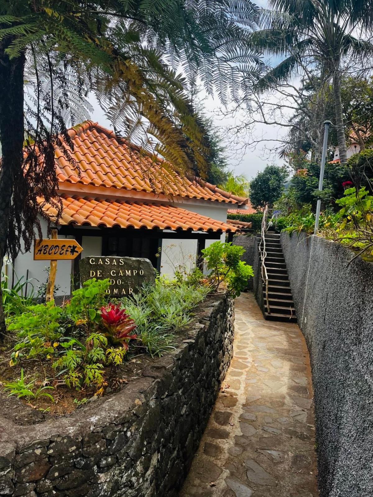 Casas De Campo Do Pomar B&B - Self Check-In Santana  Buitenkant foto