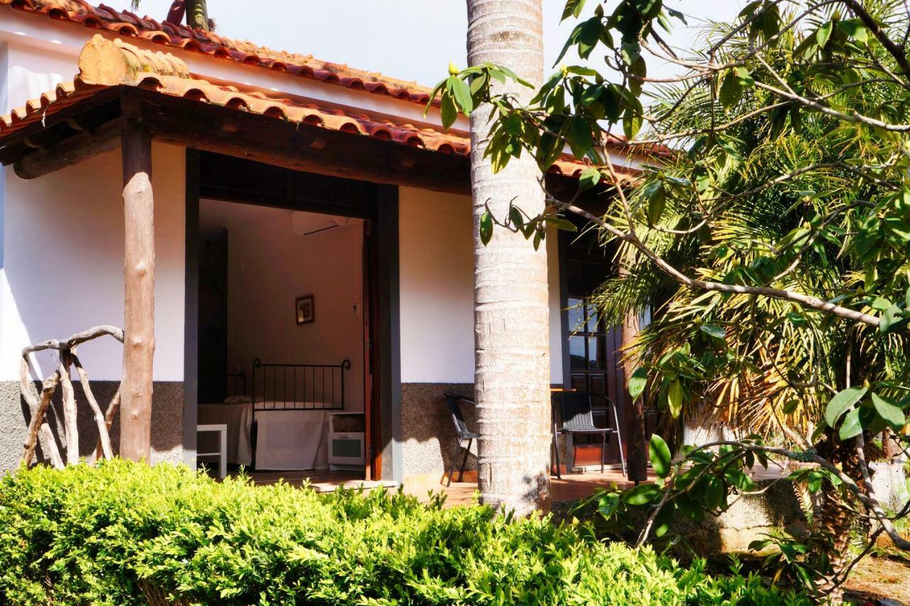Casas De Campo Do Pomar B&B - Self Check-In Santana  Buitenkant foto